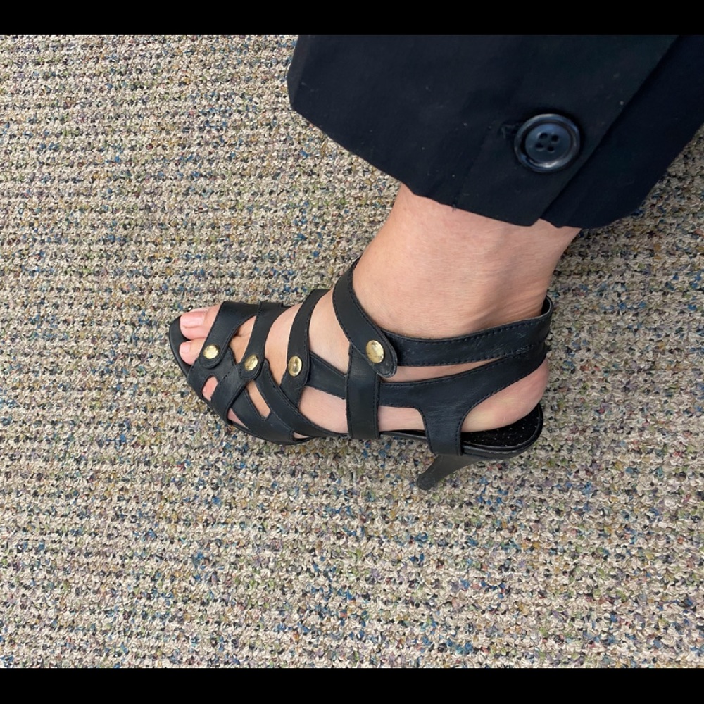 Cynthia Rowley strappy leather sandals